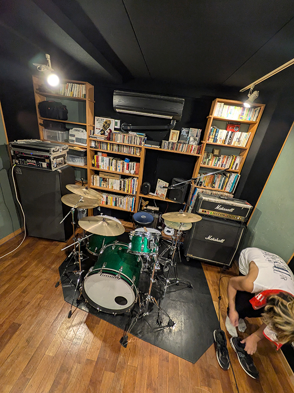 SHACHIの新曲のMV撮影と高円寺ShowBoatでDONT TURN AWAYのワンマンライブ