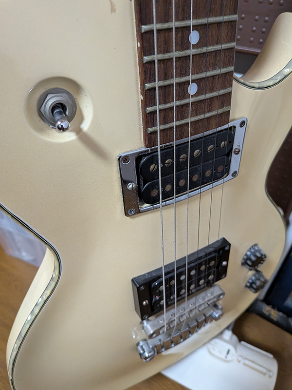 コピーバンドの譜面起こしと練習で一日缶詰作業