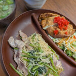 コピーバンドのスタジオで初顔合わせ